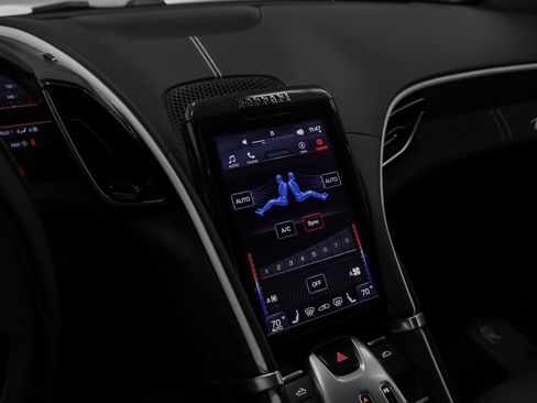 Certified 2024 Ferrari Roma Base image 61