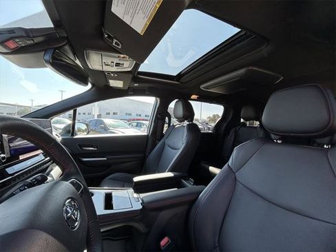 Certified 2025 Toyota Sienna XSE w/ XSE Premium Package image 12