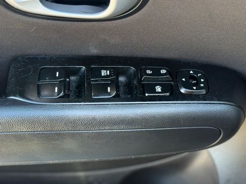 Used 2016 Kia Soul image 13