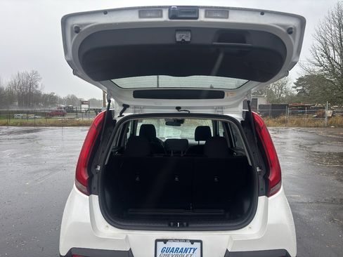 Used 2020 Kia Soul S image 8