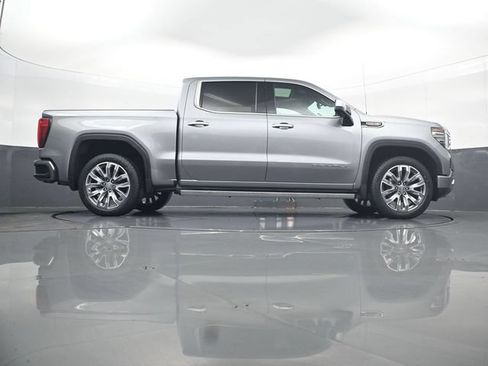 Used 2023 GMC Sierra 1500 Denali w/ Denali Reserve Package AWD/4WD image 24