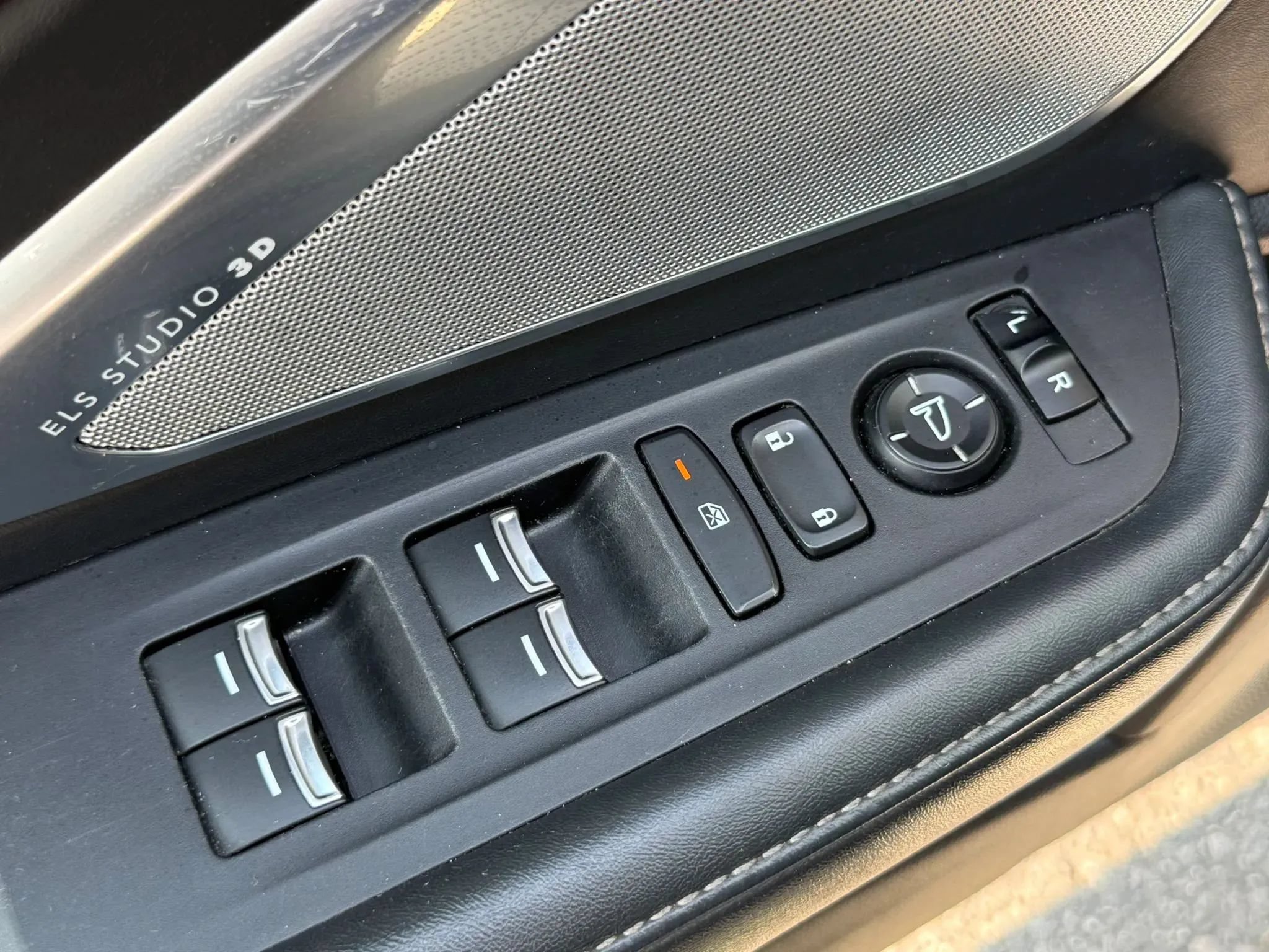 Used 2019 Acura RDX w/ Advance Package FWD image 20