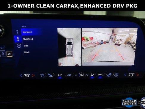 Used 2024 Chevrolet Traverse RS FWD image 16