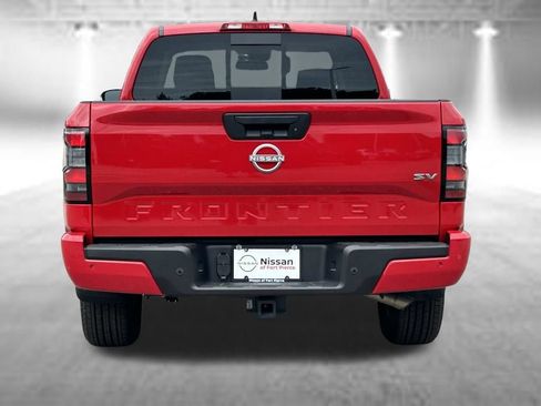 Certified 2024 Nissan Frontier SV w/ SV Convenience Package RWD image 5