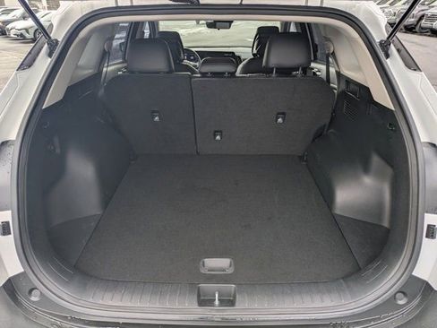 Used 2024 Kia Sportage EX image 16