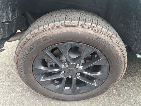 Used 2024 Jeep Wrangler Sahara w/ Technology Group image 10