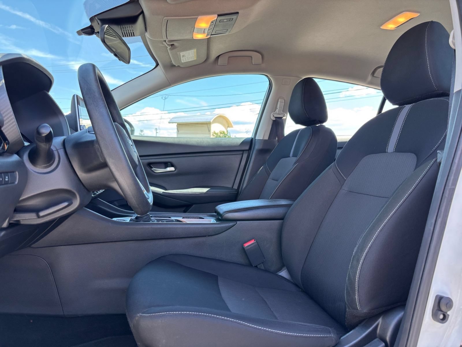 Used 2025 Nissan Sentra SV FWD image 25