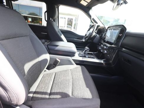 Used 2022 Ford F150 XLT w/ Equipment Group 302A High AWD/4WD image 14