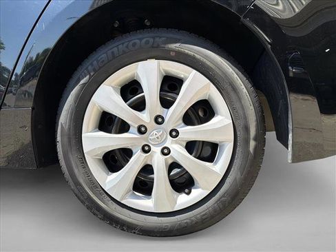 Used 2024 Toyota Corolla LE FWD image 10