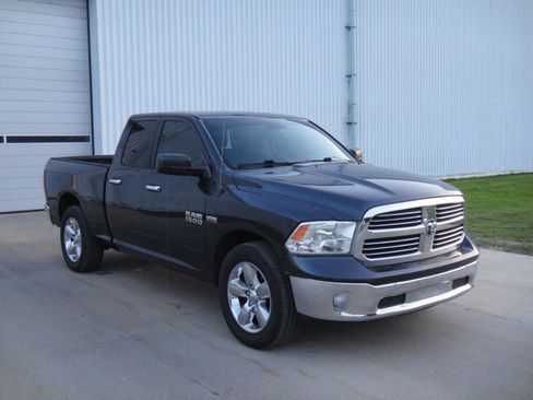 Used 2014 RAM 1500 Big Horn image 4