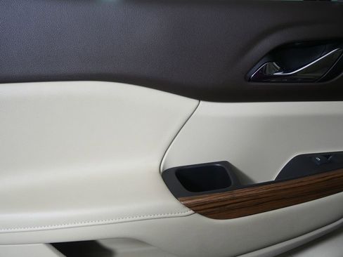 Used 2019 GMC Acadia Denali w/ Technology Package image 13