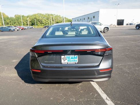 New 2025 Honda Accord LX image 5