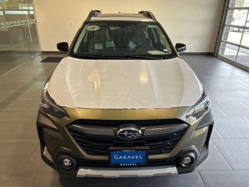Used 2025 Subaru Outback Limited image 2