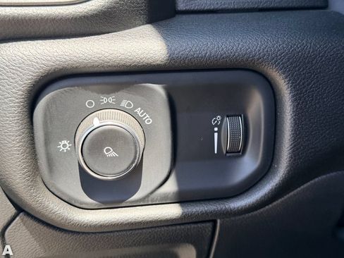 Used 2025 RAM 1500 Tradesman RWD image 17