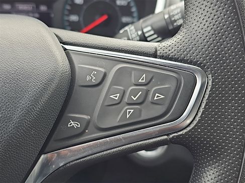 Used 2024 Chevrolet Equinox LS image 18