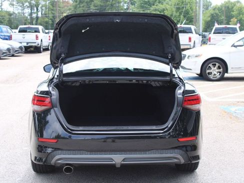 Used 2020 Nissan Sentra SR FWD image 9