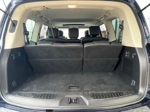 Used 2018 INFINITI QX80 4WD w/ Driver Assistance Package image 23