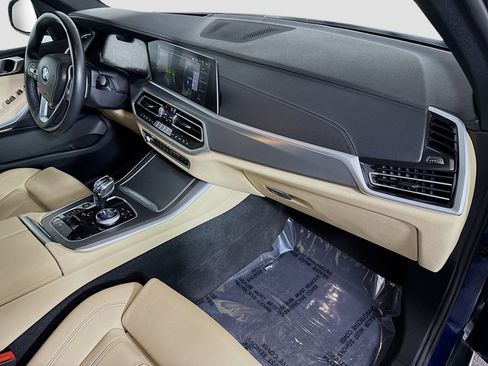 Used 2022 BMW X5 xDrive40i w/ Executive Package image 30