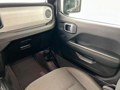 Certified 2025 Jeep Wrangler Sahara image 10