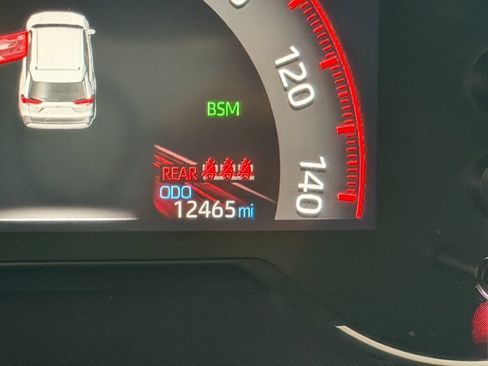 Used 2023 Toyota RAV4 XLE AWD/4WD image 19