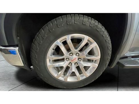 Used 2020 GMC Sierra 1500 SLT w/ SLT Premium Plus Package image 18