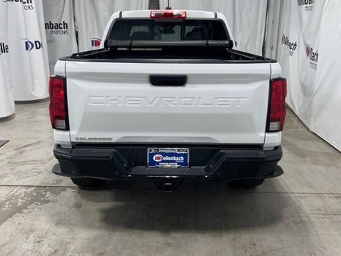 Used 2024 Chevrolet Colorado Trail Boss w/ Technology Package AWD/4WD image 5