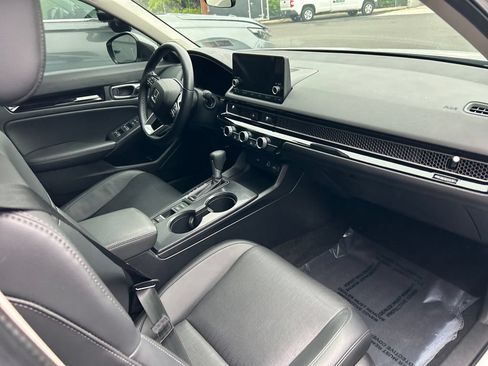 Used 2024 Honda Civic EX-L image 19