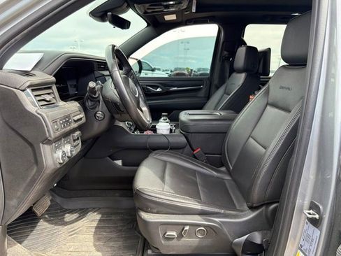 Certified 2023 GMC Yukon Denali w/ Denali Reserve Package AWD/4WD image 2