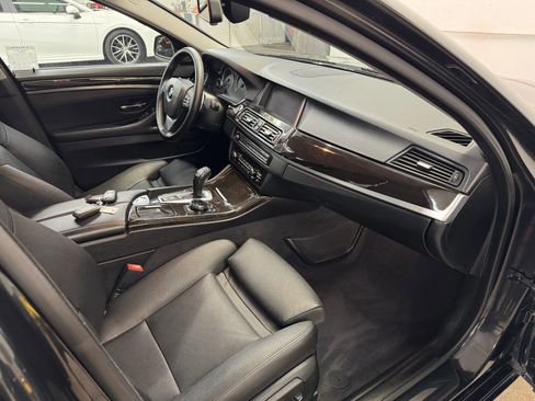 Used 2014 BMW 550i 550i Sedan 4D image 19