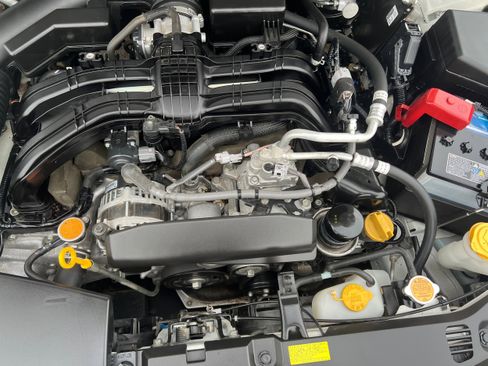 Certified 2023 Subaru Crosstrek 2.5i Limited image 10