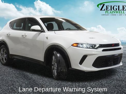 Used 2024 Dodge Hornet R/T image 4