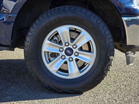 Used 2020 Ford F150 XLT image 9