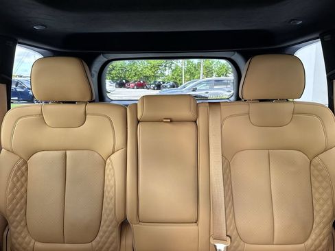 Used 2023 Jeep Grand Cherokee Summit AWD/4WD image 18