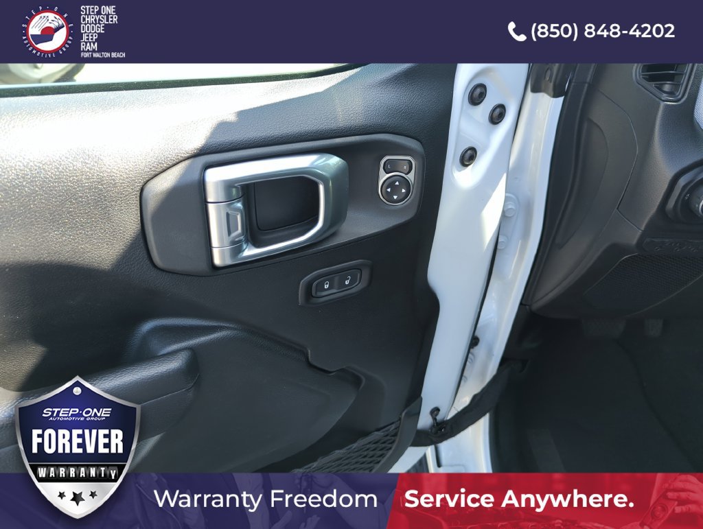 Used 2024 Jeep Wrangler Unlimited Sport AWD/4WD image 18