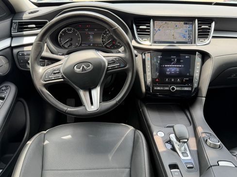 Used 2022 INFINITI QX50 Essential FWD image 16