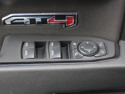 Used 2024 GMC Sierra 1500 AT4 w/ Technology Package AWD/4WD image 43