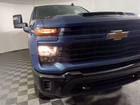 New 2026 Chevrolet Silverado 2500 Custom w/ Custom Convenience Package image 5