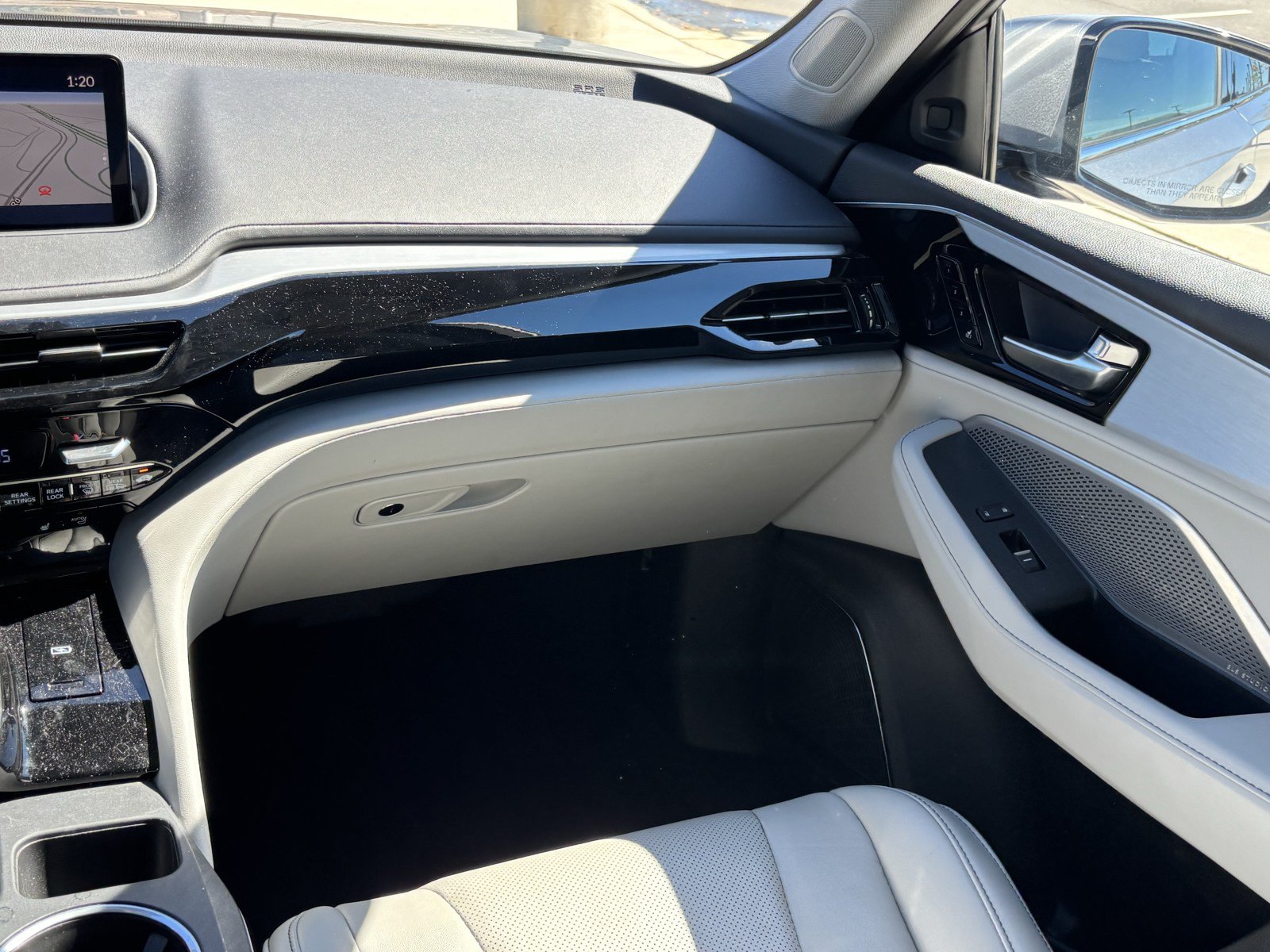 Used 2024 Acura MDX w/ Technology Package FWD image 34