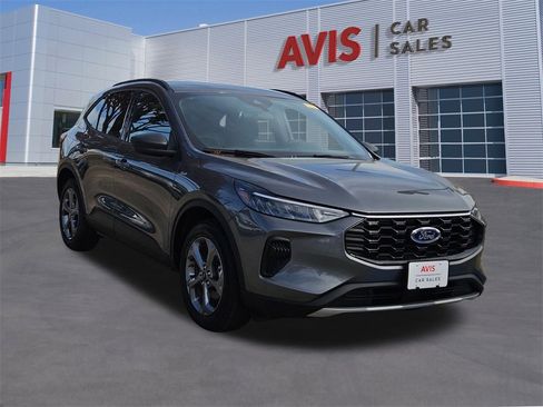 Used 2025 Ford Escape ST-Line image 9