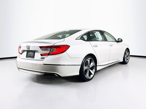 Used 2019 Honda Accord Touring image 9