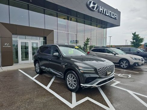 Used 2025 Genesis GV80 2.5T Standard AWD/4WD image 7
