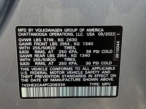 Used 2023 Volkswagen Atlas Cross Sport SE AWD/4WD image 26