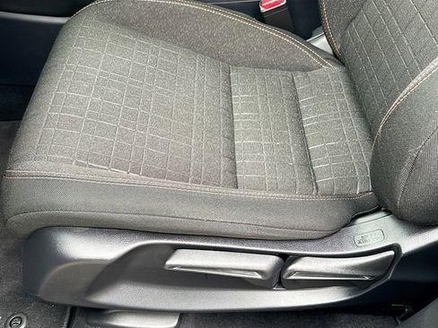 Used 2024 Honda HR-V Sport image 18