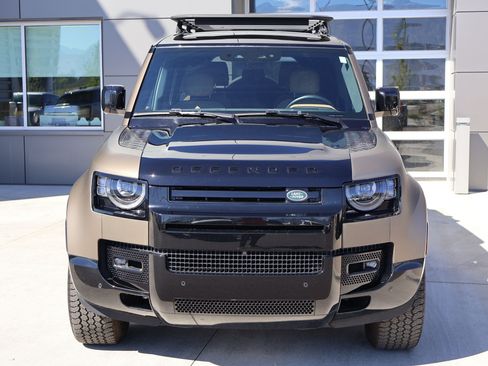 Used 2025 Land Rover Defender 130 X AWD/4WD image 2