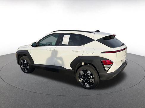 Used 2025 Hyundai Kona SEL image 10