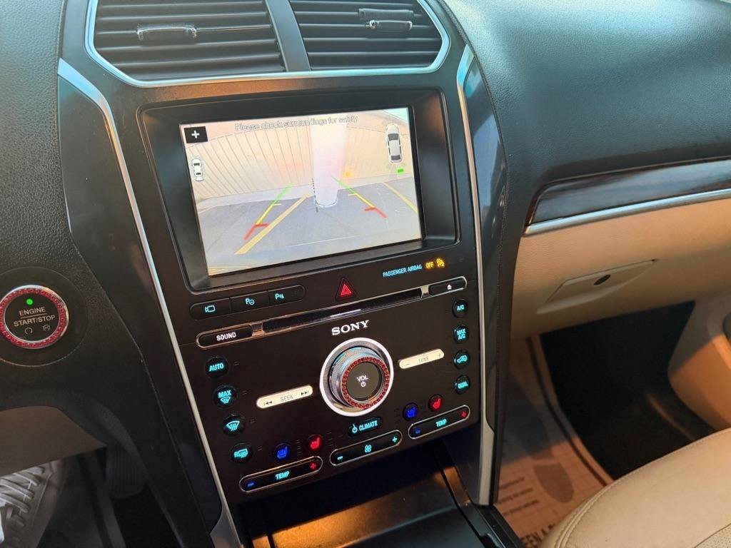Used 2017 Ford Explorer Limited w/ Equipment Group 301A FWD image 50