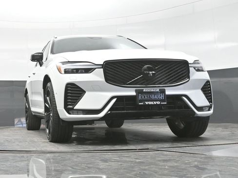 New 2026 Volvo XC60 B5 Ultra w/ Climate Package AWD/4WD image 22