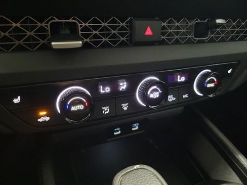 Certified 2024 Honda Accord EX image 29
