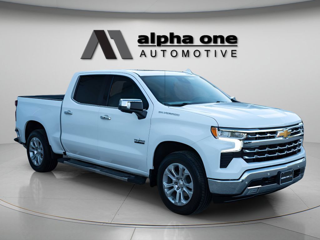 Used 2024 Chevrolet Silverado 1500 LTZ w/ LTZ Premium Texas Edition RWD image 3