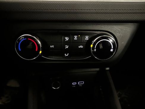 Used 2025 Chevrolet TrailBlazer LS w/ LS Convenience Package image 14